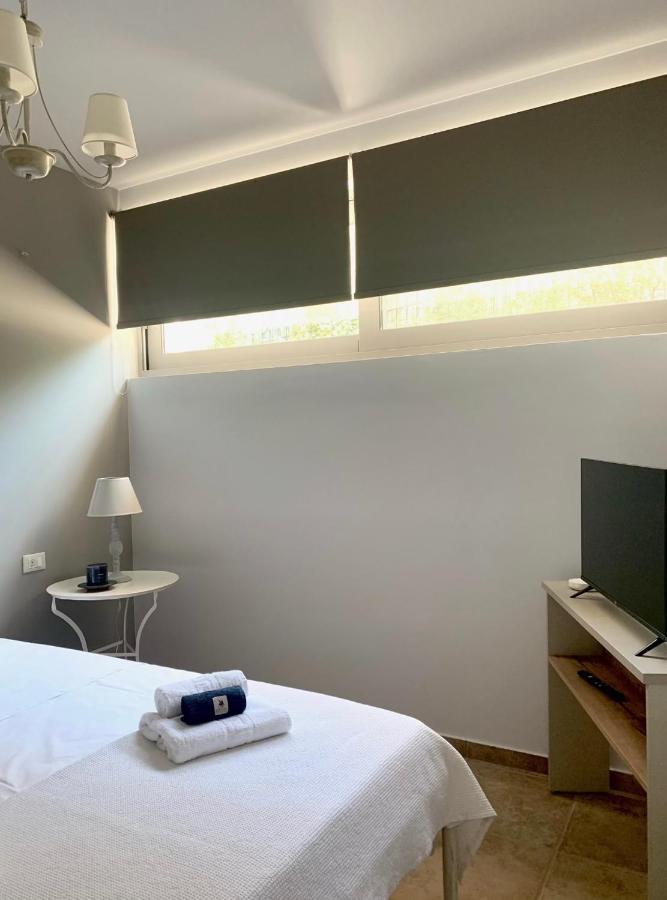 Ether Apartment By The Sea Ι Theologos  Extérieur photo